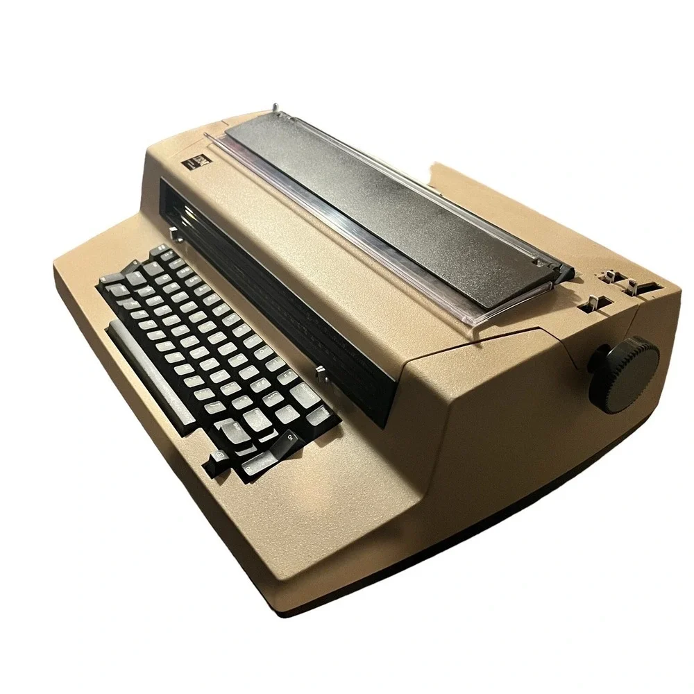 IBM Typewriter Correcting Selectric III Electric Tan *FOR PARTS ONLY